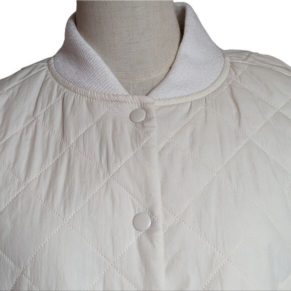 A New Day White Waterresistant Jacket NWT - Picture 2 of 7
